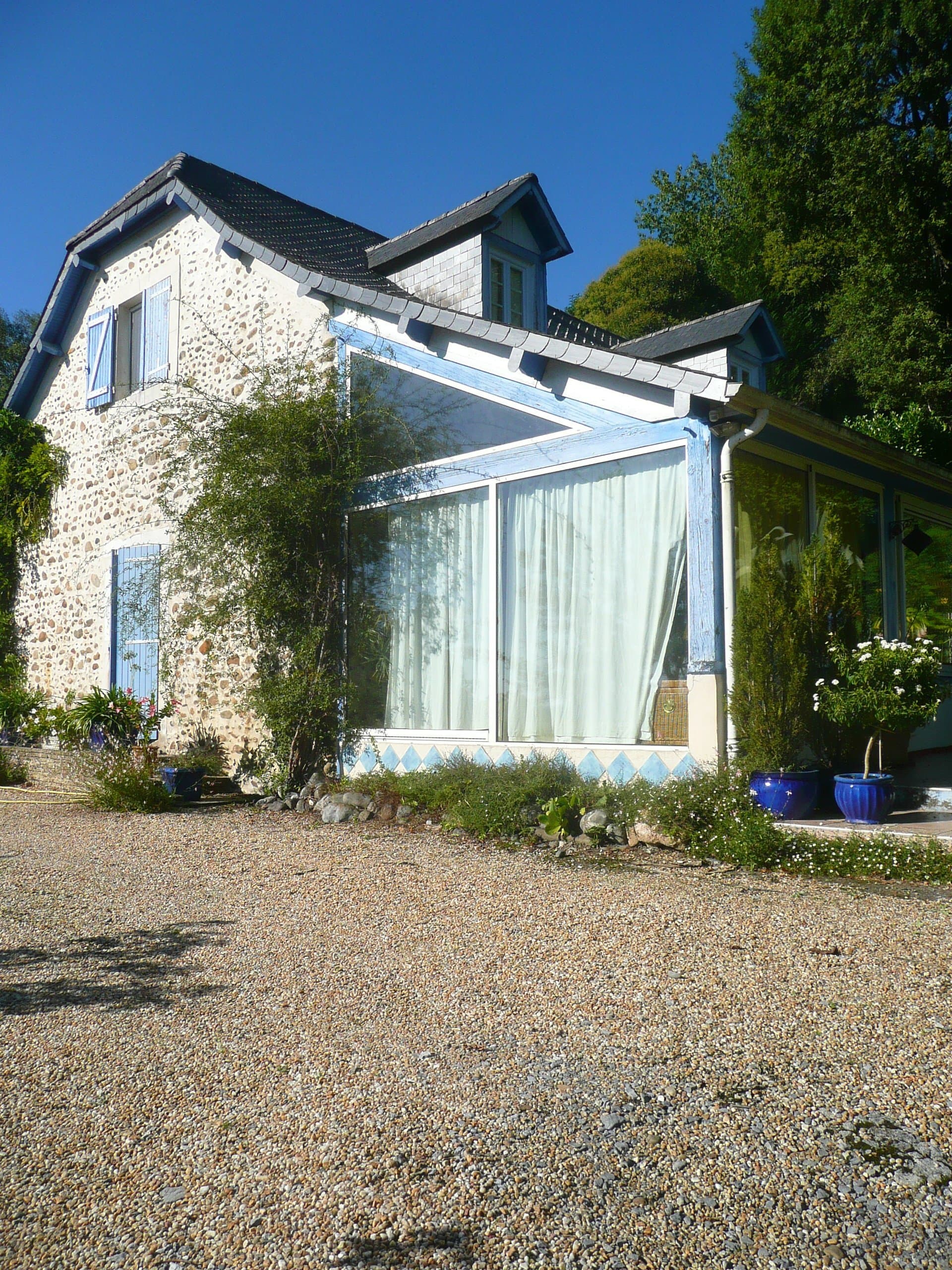 Belle propriété de charme proche Pau — Pau