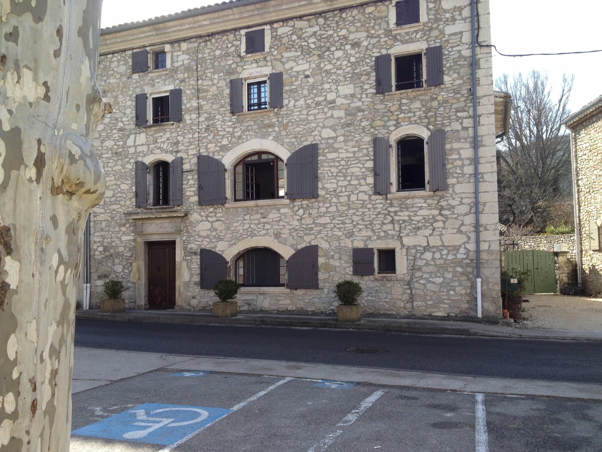 Maison 184 m² DROME PROVENCALE, Montjoux, France,26220 — Montjoux
