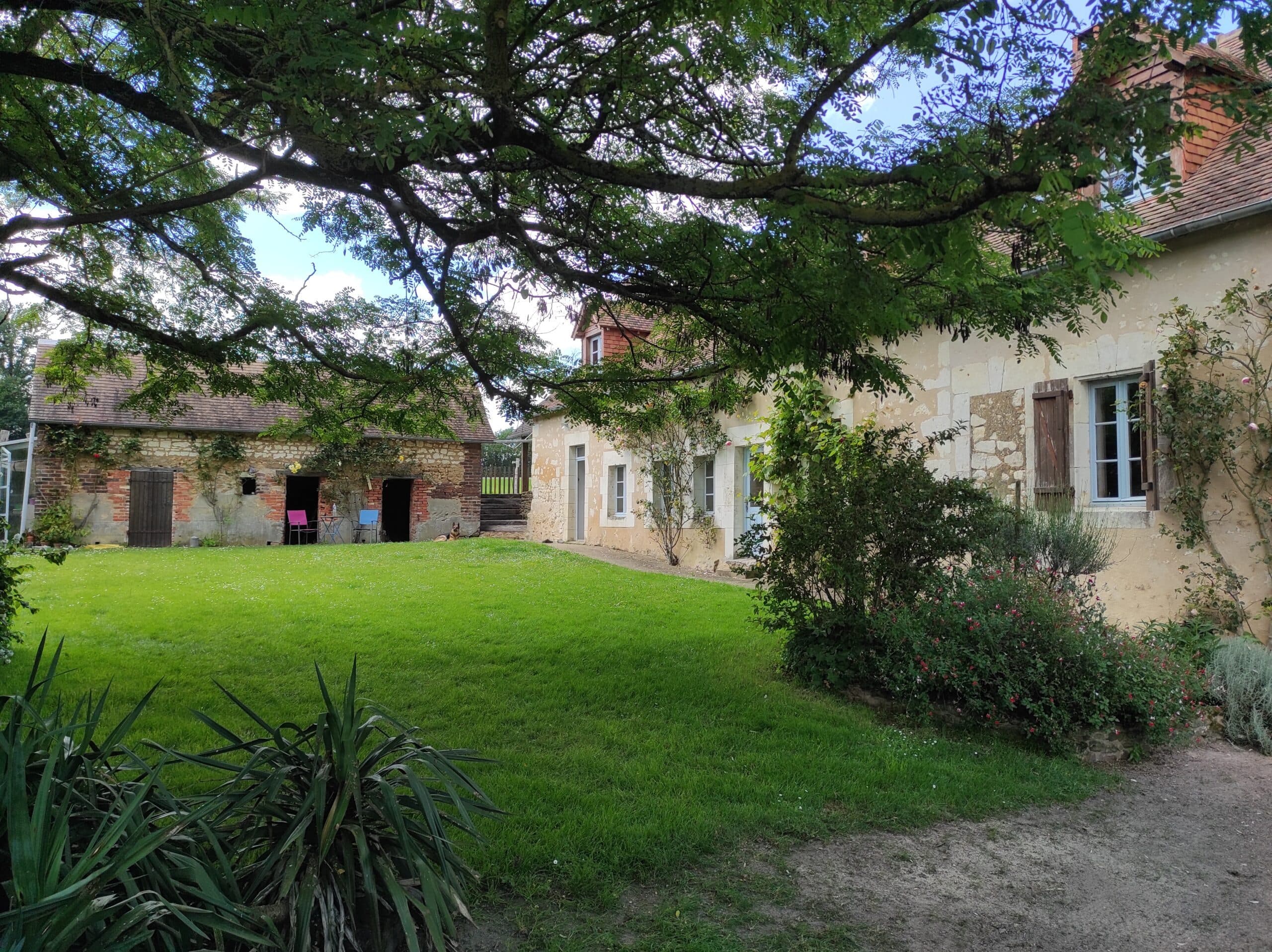 Longère de charme restaurée près du Mans — Sarce